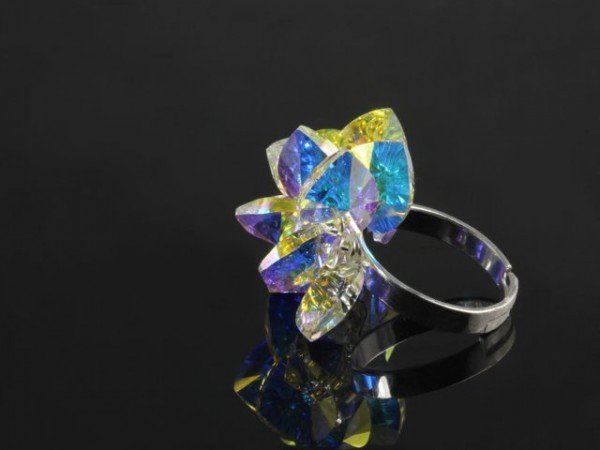 Strieborný prsteň s 13 krištáľovými srdiečkami Swarovski Elements; farba: AB crystal