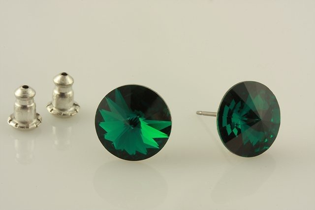 Náušnice s okrúhlym krištáľom rivoli, farba: emerald